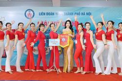 Á hậu Đặng Thị Tân 'chiếm spotlight' Giải Yoga Hà Nội 2025