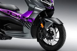 Đối thủ của Honda SH 350i ra mắt, giá hơn 113 triệu đồng