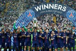 PSG ngược dòng ngoạn mục để giành Siêu cúp châu Âu 2025