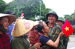 Nụ cười trở lại các bản làng miền Tây xứ Nghệ