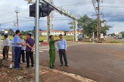 Ban An toàn giao thông tỉnh làm việc với xã Kbang và Đak Đoa