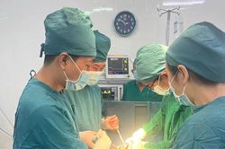 Bệnh viện Đa khoa khu vực Ninh Hòa điều trị thành công trường hợp thủng đường tiêu hóa do mắc xương cá