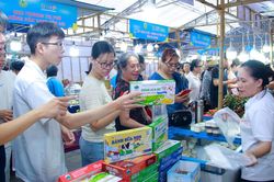 Hà Nội tổ chức Tuần hàng OCOP, làng nghề, nông sản thực phẩm tại phường Đông Ngạc