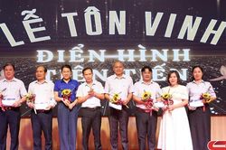 VNPT Sơn La tôn vinh điển hình tiên tiến