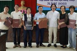 Vinh danh các tác phẩm văn học nghệ thuật chất lượng cao vào ngày 20/8 tới