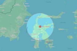 Video động đất mạnh ở Indonesia, hàng chục người bị thương