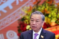 Tổng Bí thư Tô Lâm: Đằng sau sự chuyển mình của nền kinh tế là những đêm trắng họp bàn