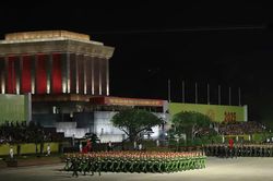 Hơn 16.000 người lần đầu tiên tổng hợp luyện diễu binh, diễu hành tại Quảng trường Ba Đình