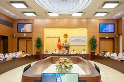 Không khoan nhượng với hiểm họa thuốc giả, thực phẩm giả