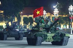 Ngắm dàn khí tài hiện đại trong buổi hợp luyện diễu binh A80