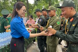 Tuổi trẻ phường Ba Đình sát cánh cùng lực lượng diễu binh, diễu hành