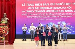 Công bố điểm trúng tuyển đại học 2025: Nhiều ngành kỹ thuật công nghệ điểm chuẩn rất cao