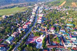 Quế Phong quyết tâm vươn lên trở thành xã khá của miền Tây Nghệ An