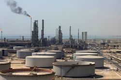 Giá xăng dầu hôm nay 22/8: Giá dầu bật tăng 1%