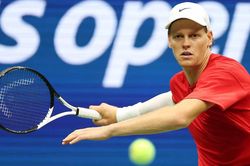 Jannik Sinner giải thích lý do tại sao các tay vợt khó bảo vệ danh hiệu ở US Open
