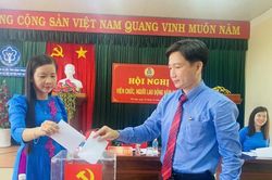 10 năm bám đảo, gieo niềm tin giữa biển khơi
