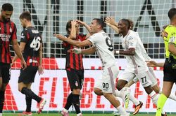 Milan thua sốc tân binh Serie A, Modric có màn ra mắt đáng quên ở San Siro