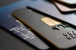 Visa đóng cửa mảng ngân hàng mở tại Mỹ giữa cuộc chiến dữ liệu