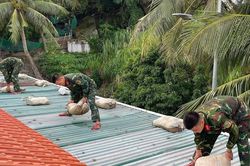 Tiểu đoàn Hỗn hợp đảo Mắt chủ động ứng phó với bão số 5 (bão Kajiki)