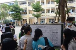 Nghịch lý điểm thi thấp, điểm chuẩn cao