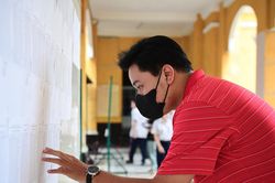 Trường Đại học Ngân hàng TPHCM lên tiếng về thắc mắc điểm chuẩn của thí sinh