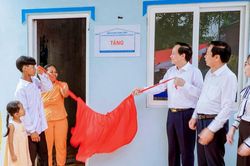 Xóa nhà tạm, nhà dột nát: Công trình quốc gia đặc biệt của 'ý Đảng, lòng Dân'