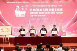 Phát hành bộ tem bưu chính kỷ niệm 80 năm Quốc khánh 2/9