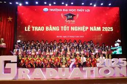 Trường đại học Thủy Lợi trao bằng tốt nghiệp đợt 2 cho 1.529 sinh viên
