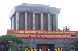 Quảng trường Ba Đình sẵn sàng trước giờ sơ duyệt diễu binh, diễu hành A80