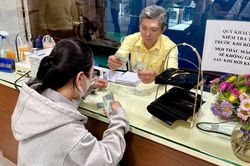 Giá vàng SJC vọt lên 129 triệu đồng/lượng