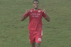 Alan lập hat-trick giúp CAHN đại thắng Hà Nội FC trong trận 'Derby Thủ đô'