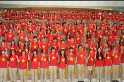 Hơn 1.000 người hòa giọng trong MV 'Vinh quang, ơi Việt Nam'