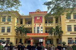 Khởi tố 11 đối tượng về hành vi 'Gây rối trật tự công cộng'