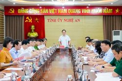 Thường trực Tỉnh ủy Nghệ An giao ban với các cơ quan khối Nội chính