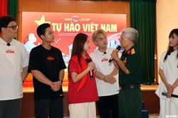 Ca sỹ Phương Mỹ Chi cùng gần 50 nghệ sĩ của 'Chuyến xe Tự hào Việt Nam' triển khai nhiều hoạt động ý nghĩa tại Nghệ An