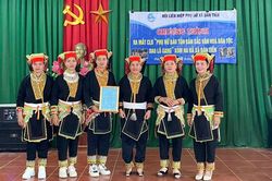 Ra mắt Câu lạc bộ 'Phụ nữ bảo tồn bản sắc văn hóa dân tộc Dao Lô Gang'
