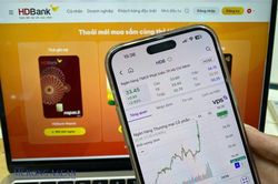 Lãnh đạo HDBank đăng ký bán lượng lớn cổ phiếu ngân hàng