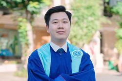 Thủ khoa đầu ra của trường ĐH Luật TP. HCM và hành trình giành học bổng tiến sĩ