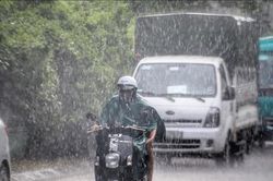 Dự báo thời tiết Nghệ An ngày 30/8: Mưa to trên diện rộng, ven biển có gió giật mạnh