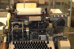 Hành trình từ máy Telex cổ đến công nghệ số
