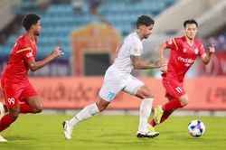 Ngoại binh áp đảo, bàn thắng của nội binh ngày càng hiếm ở V-League