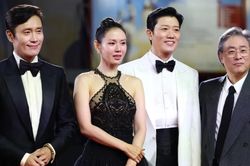 LHP Venice 2025: Phim Hàn có Lee Byung Hun nhận tràng pháo tay dài gần 9 phút