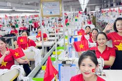 Không khí hướng về 80 năm Quốc khánh của công nhân, lao động Nghệ An