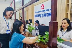 Tháo gỡ vướng mắc trong vận hành chính quyền địa phương 2 cấp tại TPHCM