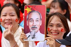 Bình minh của ngày Độc lập lần thứ 80