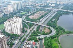 Giao thông Hà Nội ngày cuối nghỉ lễ 2/9: Đông nhưng không ùn tắc
