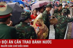 Hình ảnh xúc động: Dưới mưa Hà Nội, Bộ đội phát bánh, nước cho người dân