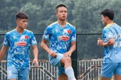 Cầu thủ Việt kiều giá 12 tỷ đồng bị loại khỏi U23 Việt Nam; Messi chuẩn bị cho 'trận đấu cuối cùng' theo cách đặc biệt nhất