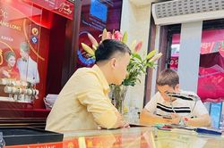 Giá vàng chiều nay 4/9: SJC có kỷ lục mới, thế giới giảm