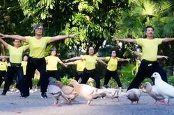 Chào ngày mới với khí công